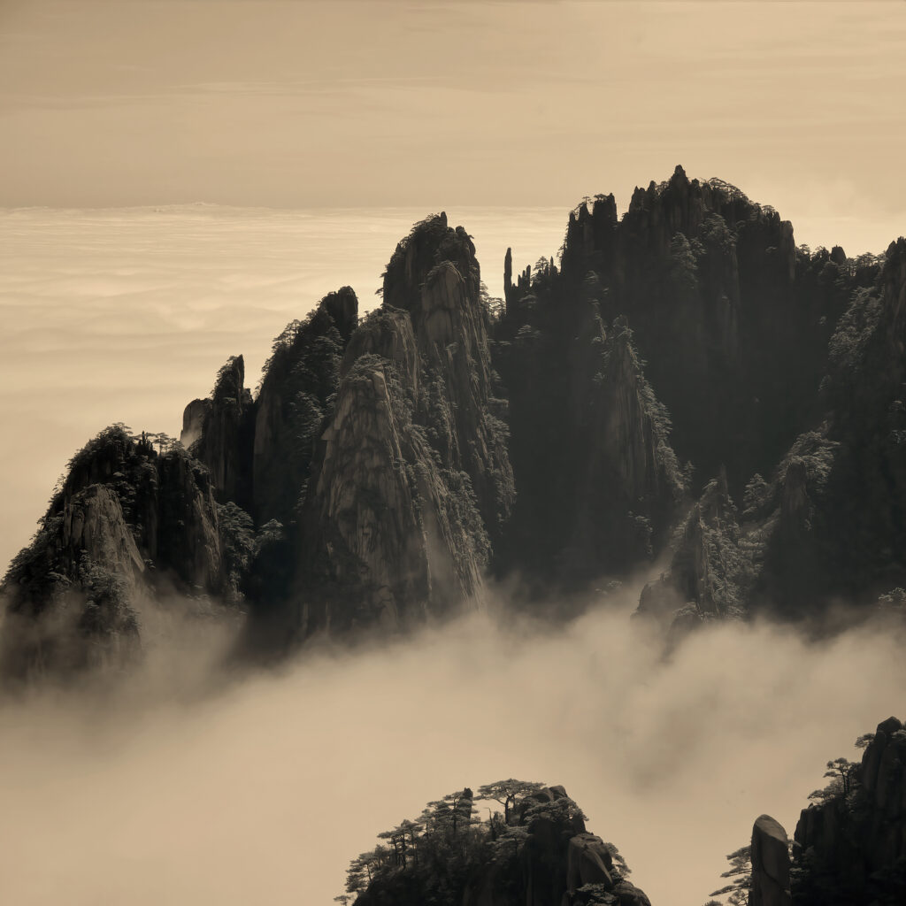 dreams of the misty mount huangshan(1)